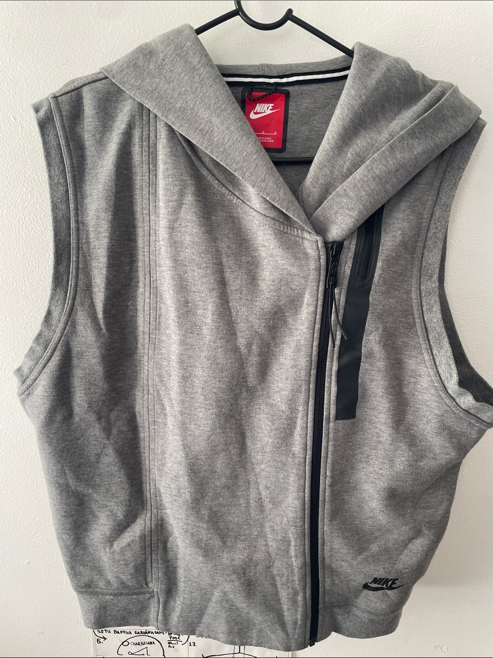 Nike tech Gray Sleeveless Hoodie full Zip Vest L